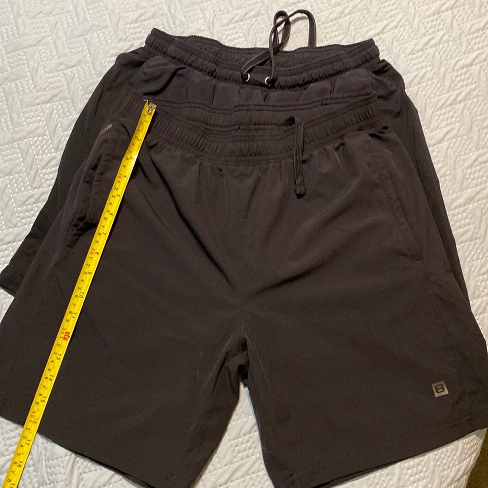 2 pair men’s gently worn gym shorts- medium- black